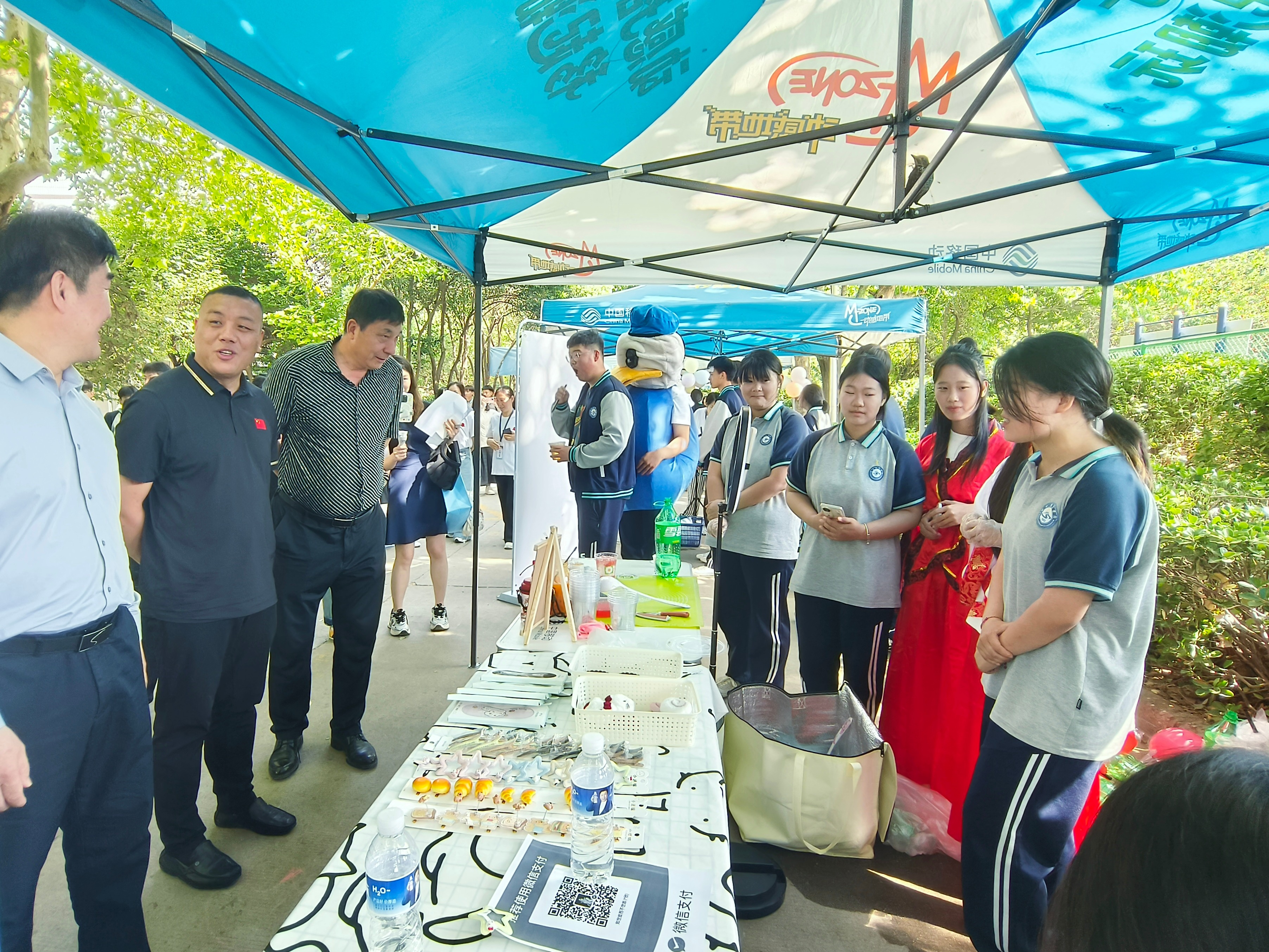 河北商贸学校举办“非遗美食进校园”活动