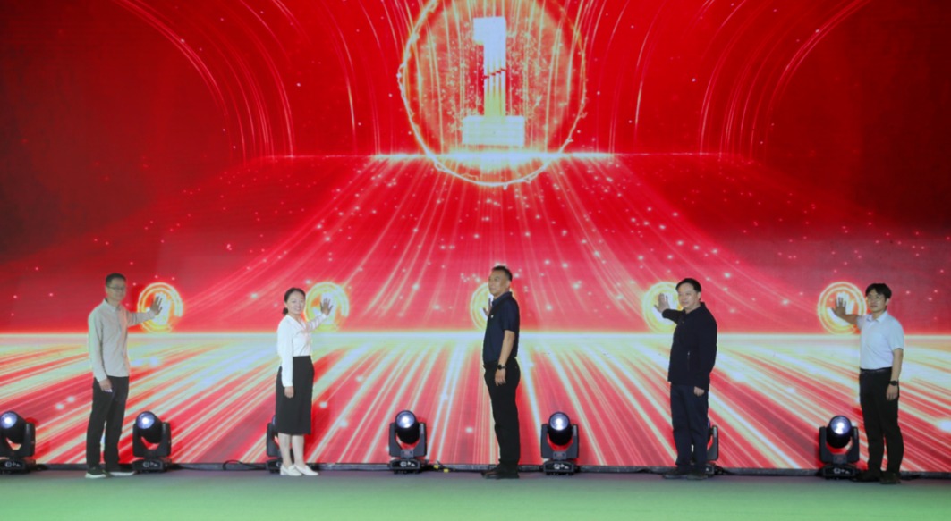 “感恩奋进 双争有我”主题群众文化活动集中展演暨2025年河北省文化馆服务宣传周主场活动启幕！