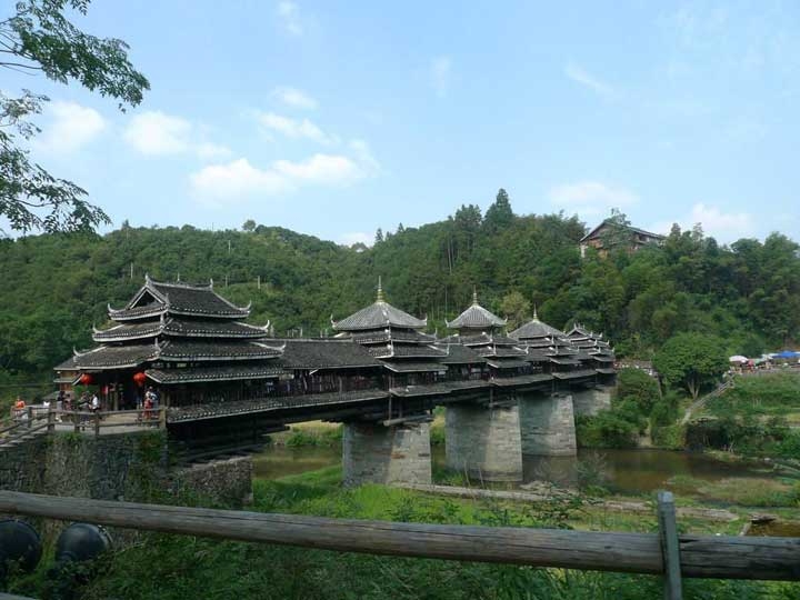 全域旅游纵深推进示范创建有序展开