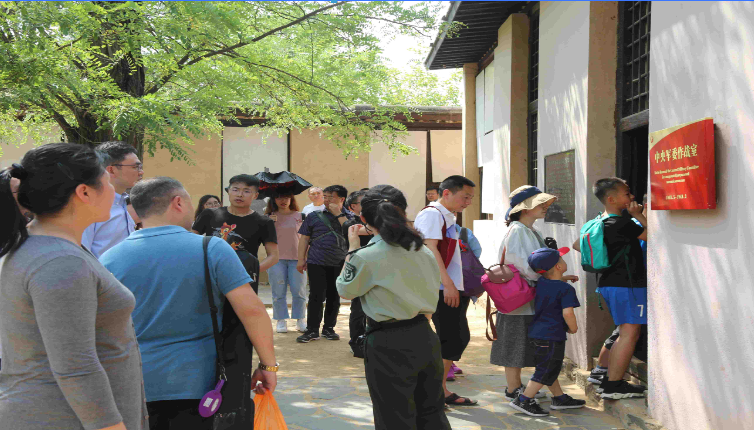 河北西柏坡：红色旅游正当时